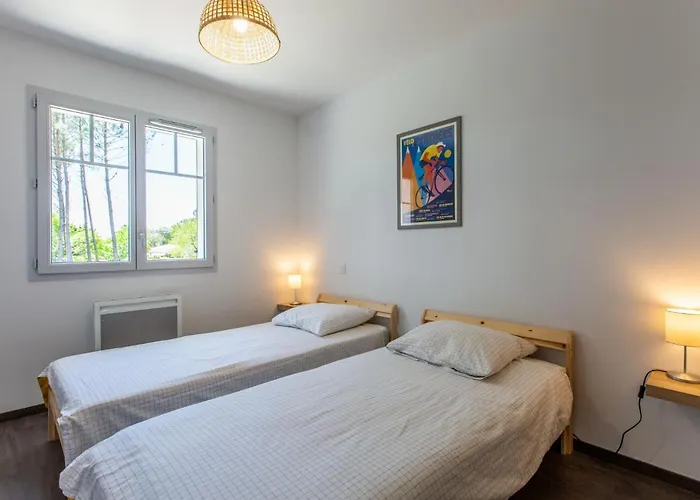 Les Fougeres By Interhome Vakantiehuis *