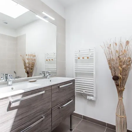 Les Fougeres By Interhome Moliets-et-Maa